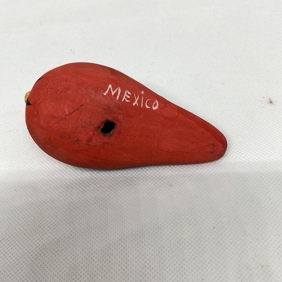 Mexican hand painted pottery bird - Picture 3 of 4